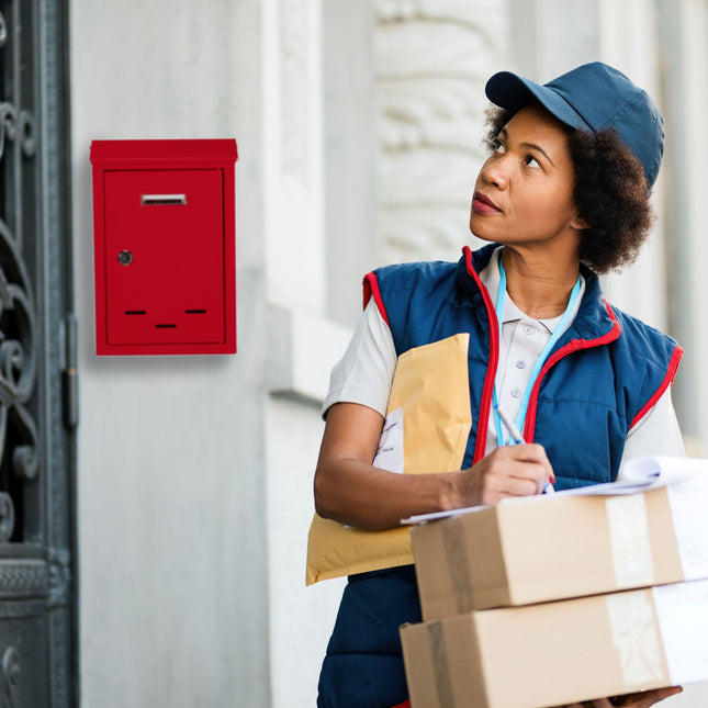 Briefkasten mit Namensschild