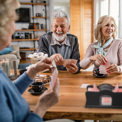 Manual card shuffler
