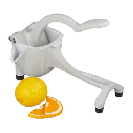 Manual lemon squeezer