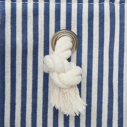Aufbewahrungskorb im Marine-Stil
