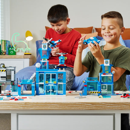 Max City Bricks Polizeistation, 889 Teile