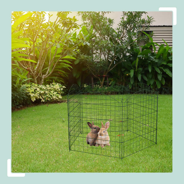 Gartenzaun aus Metall mit dekorativem Bogen