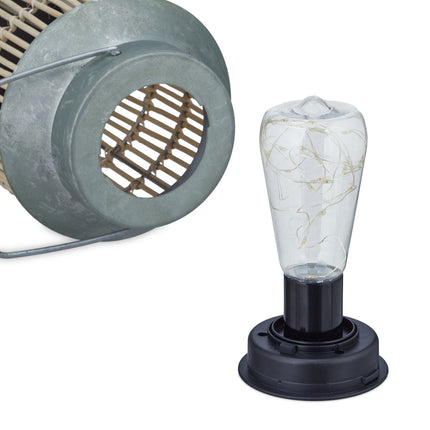 Kovová a ratanová solární lampa