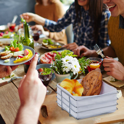 Metal bread basket with fabric cover