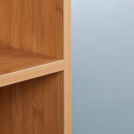Spiegelschrank mit Ablageflächen