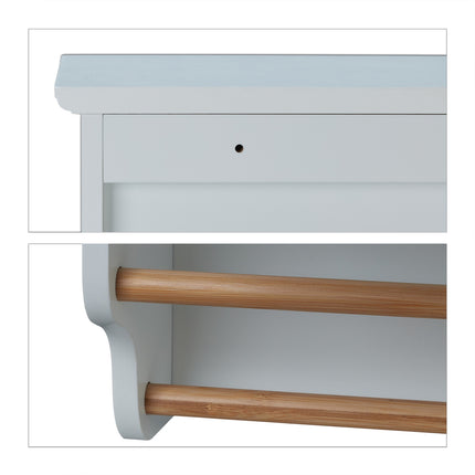 Spiegelschrank mit Handtuchhalter