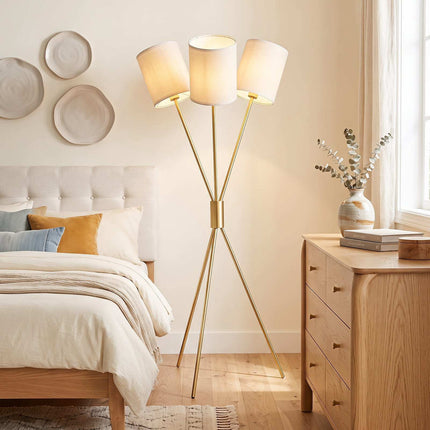 Moderne gouden driepoot vloerlamp met stoffen kappen