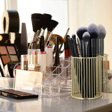 Support moderne pour pinceaux de maquillage