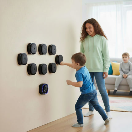 Modulare Boxwand mit Bluetooth & MMA-Handschuhen