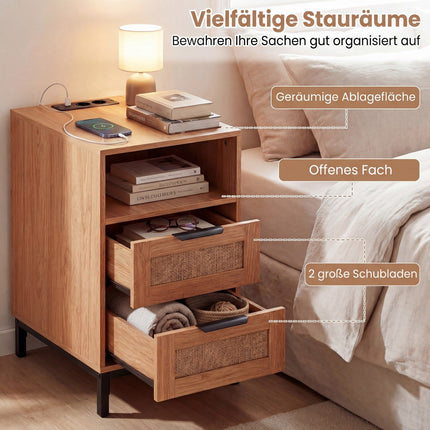 Nachttisch mit Ladestation & 2 Schubladen, Rattan & Holz