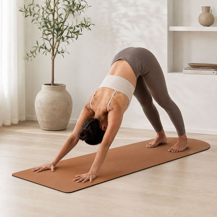 Non-Slip Yoga Mat 5 mm with Carrying Strap, 68 x 183 cm, Brown
