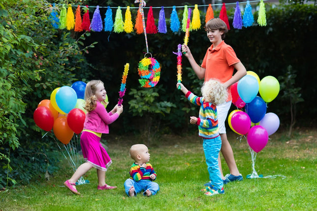Zahl 9 Piñata für Kindergeburtstage