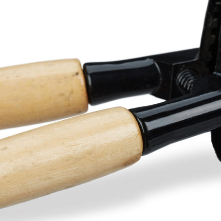 Nutcracker with wooden handle Set of 3