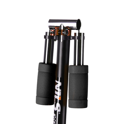 Orangefarbener Scooter, faltbar, leicht, verstellbarer Lenker