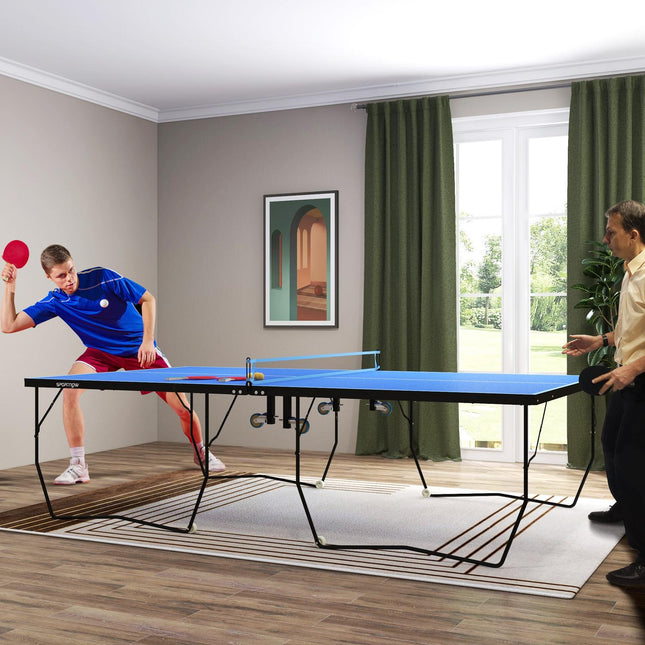 Klappbarer Outdoor-Tischtennistisch mit Netz und Rollen