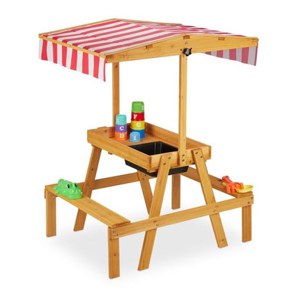 Spieltisch für draußen mit Sonnenschutz