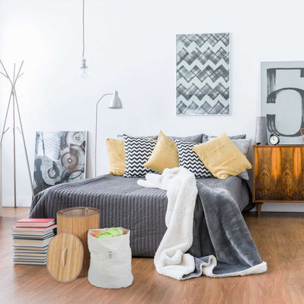 Oval laundry basket