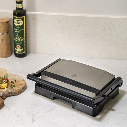 Panini-Grill 1000W, Keramik-Antihaftbeschichtung, vertikale Aufbewahrung