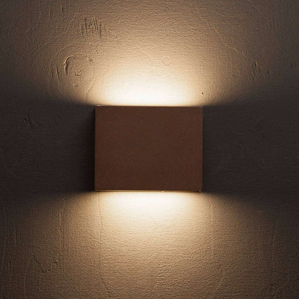 Per II Wall light LED IP54 3000K 6W 430lm Corten