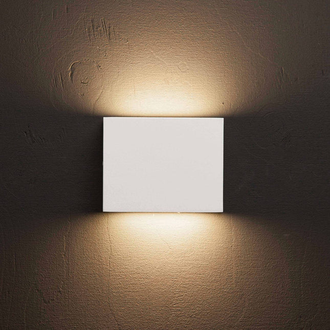 Per II Wandleuchte LED IP54 3000K 6W 430lm Weiß