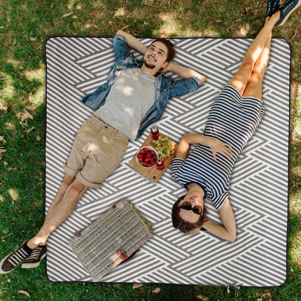 Picnic blanket 200 x 200 cm striped