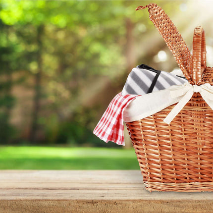 Picnic blanket 200 x 200 cm striped