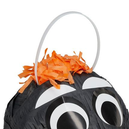 Pinata penguin