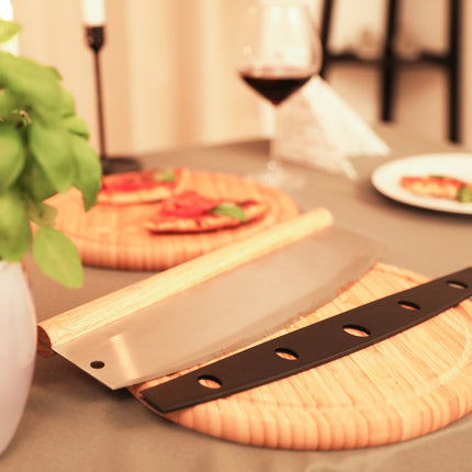 Pizza-Wiegemesser aus Edelstahl