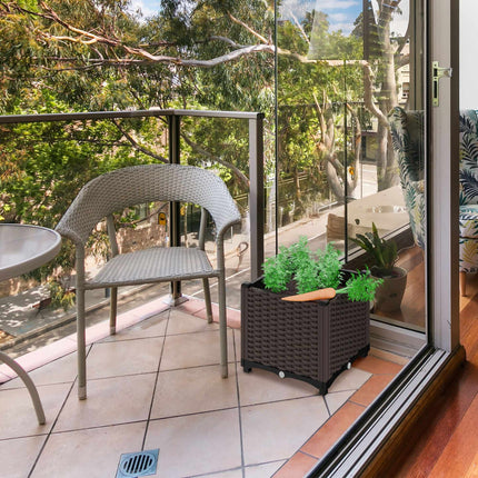 Pflanzkasten in Rattanoptik