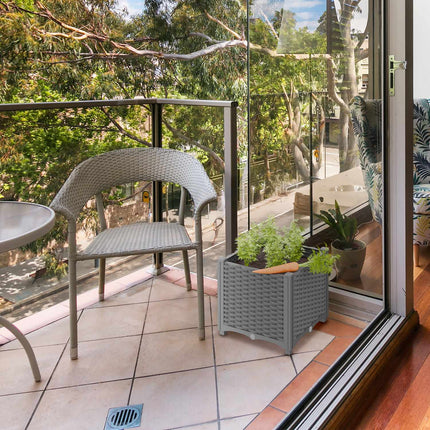 Planter box in rattan look