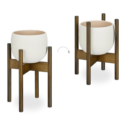 Plant stand in a set of 3