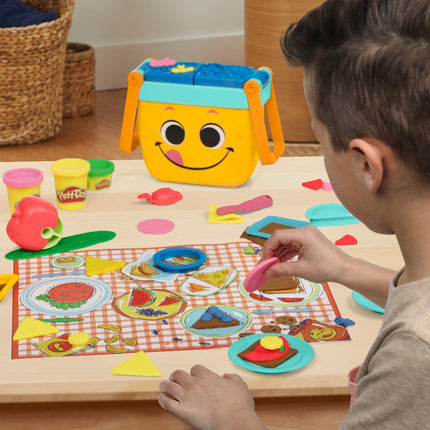 Play-Doh Playset Picnic Shapes Starter Set