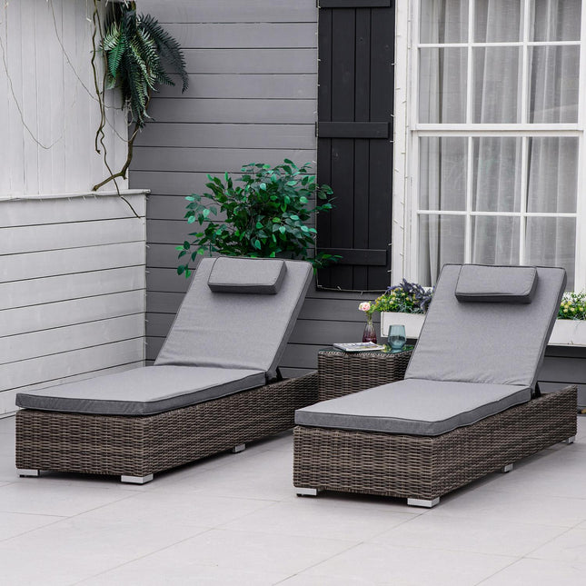 Verstellbare Sonnenliege aus Polyrattan mit Tisch und Kissen