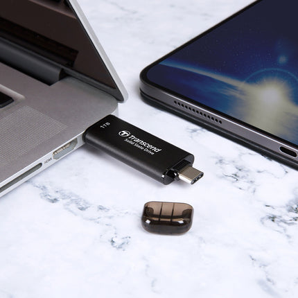 Portable SSD ESD310C USB-C 512 GB (R1050/W950) Silver