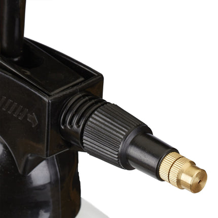 Pressure sprayer 2 liters black