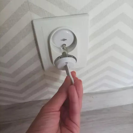 Protection for the socket - white Ruhhy 19223
