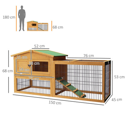 Outdoor 2-level spruce rabbit hutch with ramp
