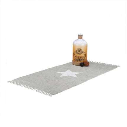 Rag rug motif star