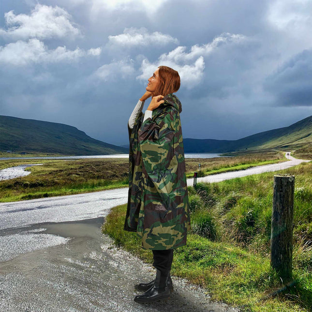 Regenponcho mit Mehrfachnutzen 3 in 1 Camouflage
