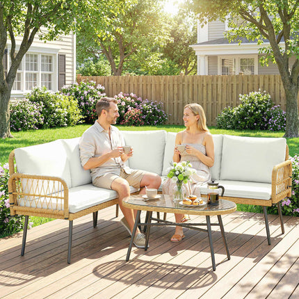 Gartenmöbel-Set aus Polyrattan mit Sofa und Tisch