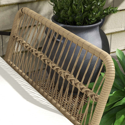 Rattan-Gartenmöbel mit Stuhl, Tisch und Kissen
