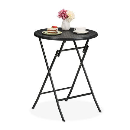 Round garden table in rattan look