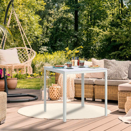Round garden table in rattan look