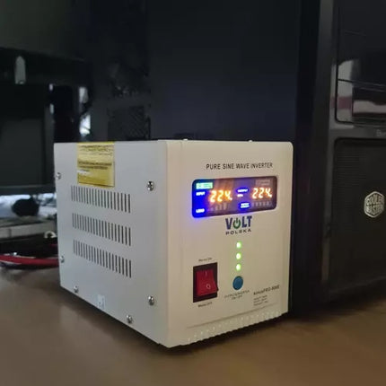 SINUS PRO 800 E 12/230 W emergency power supply