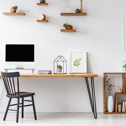 Screen stand in glass
