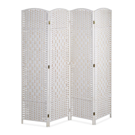 Screen wall with 4 panels
