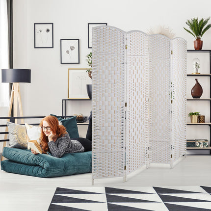 Screen wall with 4 panels
