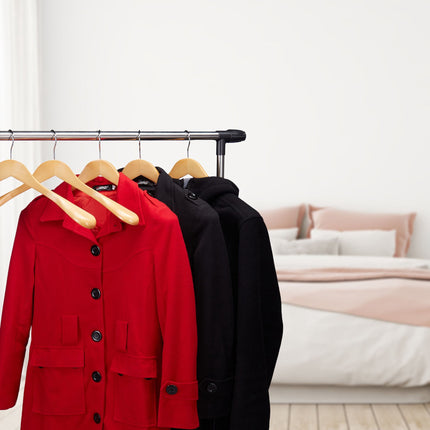 Set of 10 suit hangers