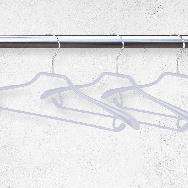 Set of 10 suit hangers