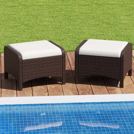 2 weiße Rattan-Pouf-Hocker mit Kissen im Set